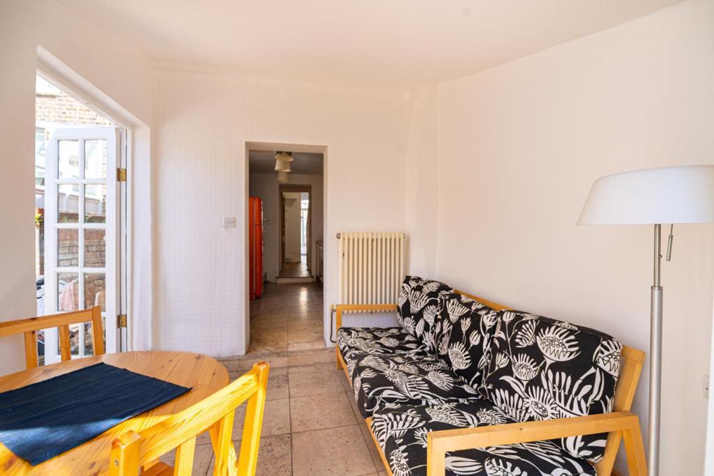 Pensiune Comfy Double Bedroom *